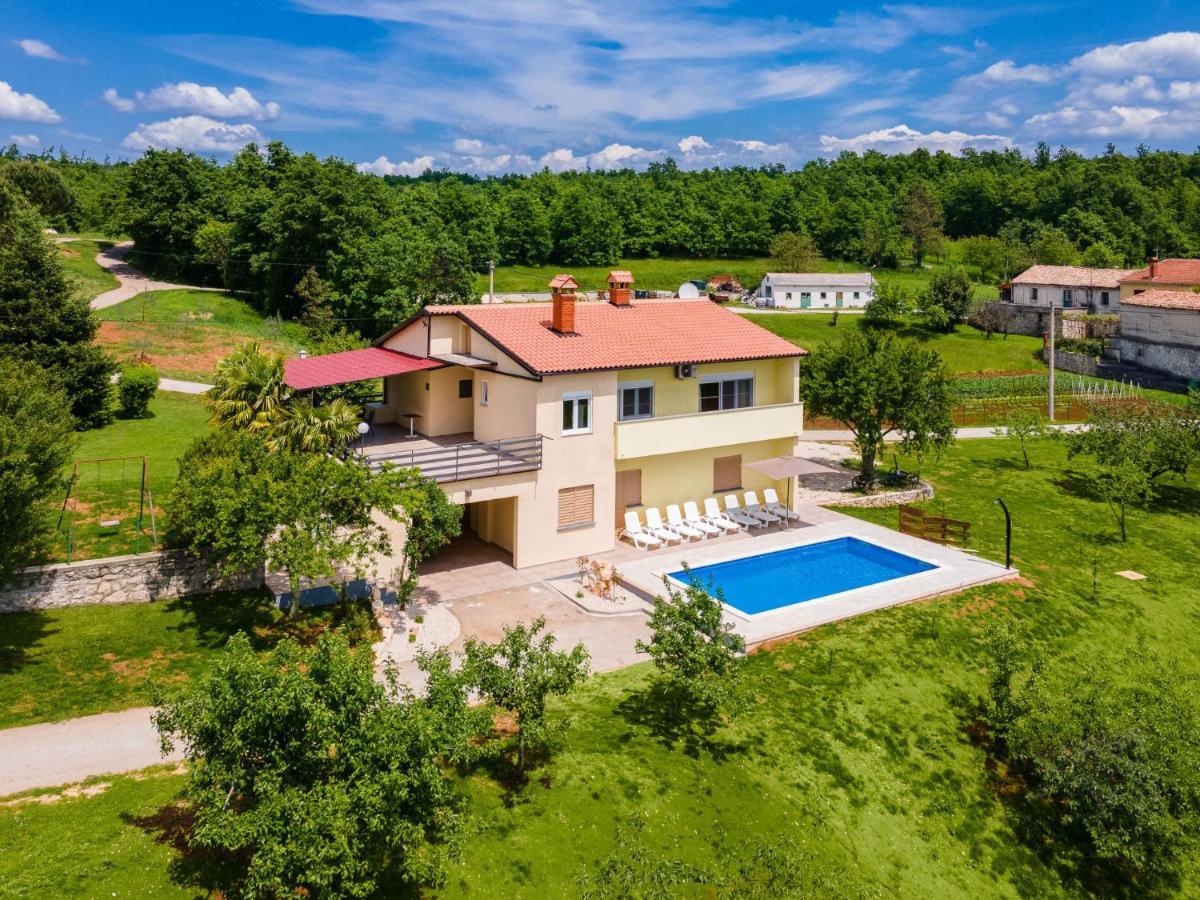 Holiday Home Larisa - Ipc141 By Interhome Pićan 외부 사진